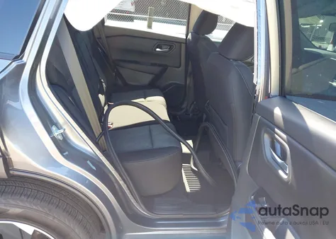 2025 Nissan Rogue Sv Intelligent Awd z USA, uszkodzony, nr VIN 5N1BT3BB9SC857088